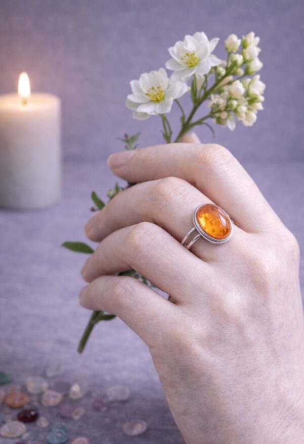 GROSSE BAGUE PIERRE NATURELLE CORNALINE