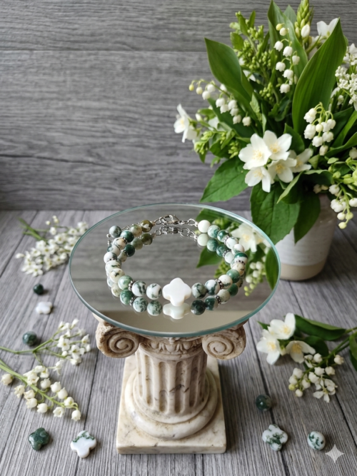 BRACELET PIERRES NATURELLES AGATE ARBRE ET TREFLE NACRE