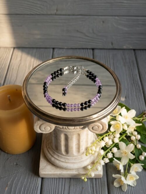 BRACELET PIERRES NATURELLES AMETHYSTE ET SPINELLE NOIRE FACETTEES