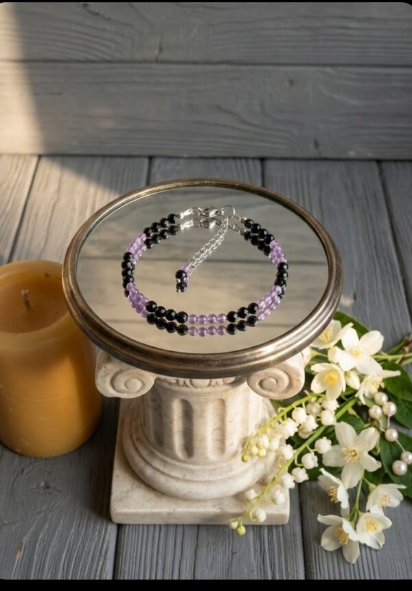 BRACELET PIERRES NATURELLES AMETHYSTE ET SPINELLE NOIRE FACETTEES