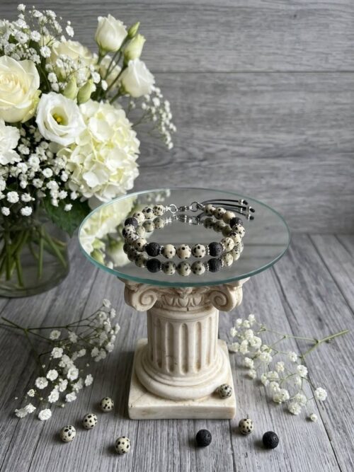 BRACELET PIERRES NATURELLES JASPE DALMATIEN ET PIERRE DE LAVE (modèle homme)