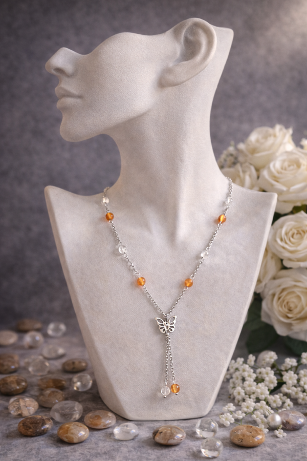 CHAINE ET PENDENTIF PIERRES NATURELLES CORNALINE ET CRISTAL DE ROCHE