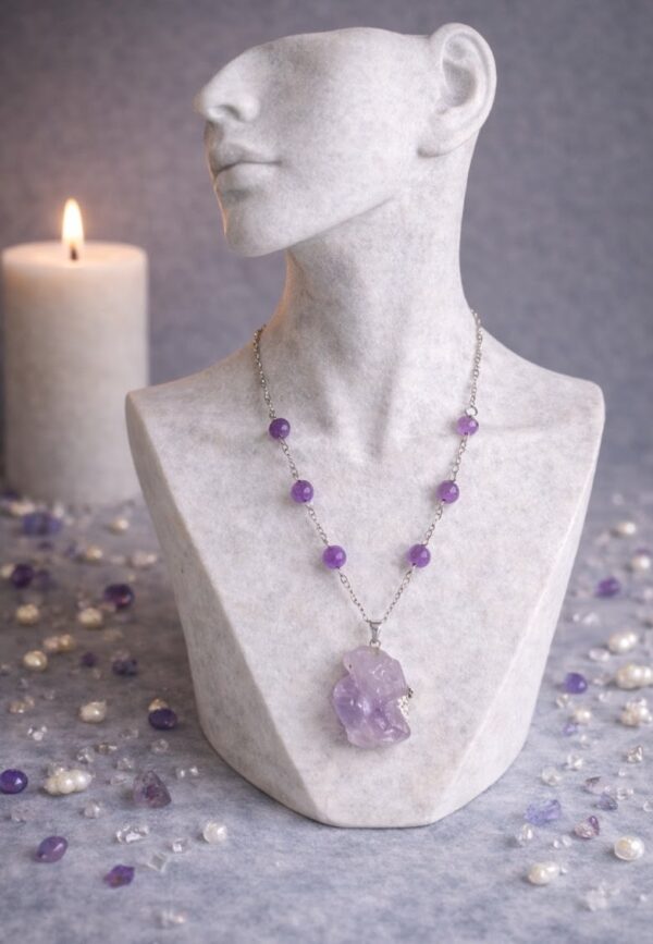 CHAINE ET PENDENTIF PIERRES NATURELLES AMETHYSTE