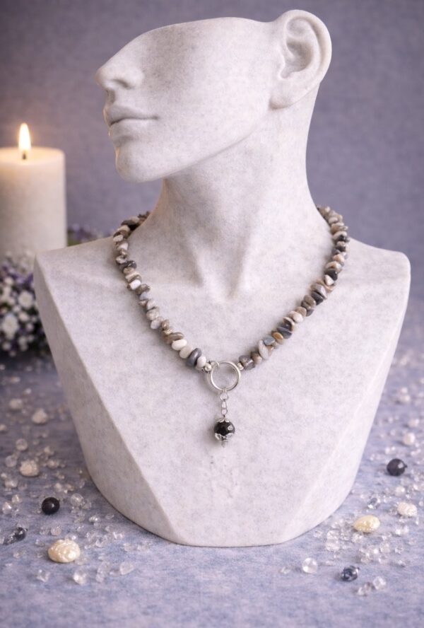 COLLIER RAS LE COU PIERRES NATURELLES LABRADORITE ET HEMATITE