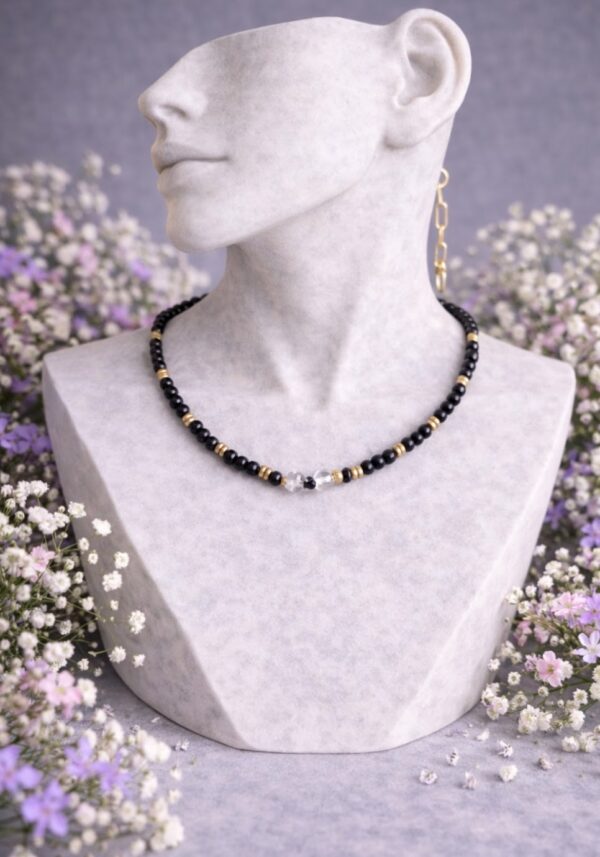 COLLIER PIERRES NATURELLES ONYX ET CRISTAL DE ROCHE